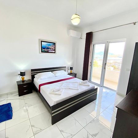 סרנדה Apartmente Pamela מראה חיצוני תמונה