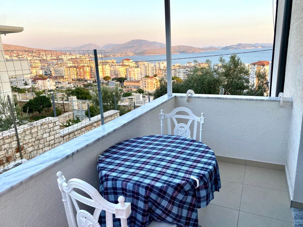 סרנדה Apartmente Pamela מראה חיצוני תמונה