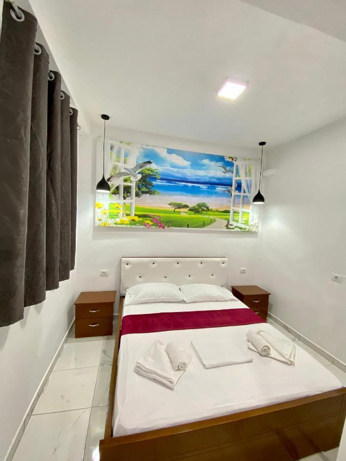 סרנדה Apartmente Pamela מראה חיצוני תמונה