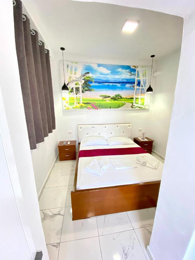 סרנדה Apartmente Pamela מראה חיצוני תמונה