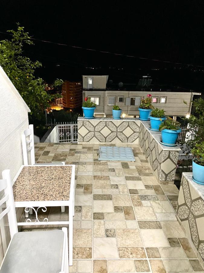 סרנדה Apartmente Pamela מראה חיצוני תמונה