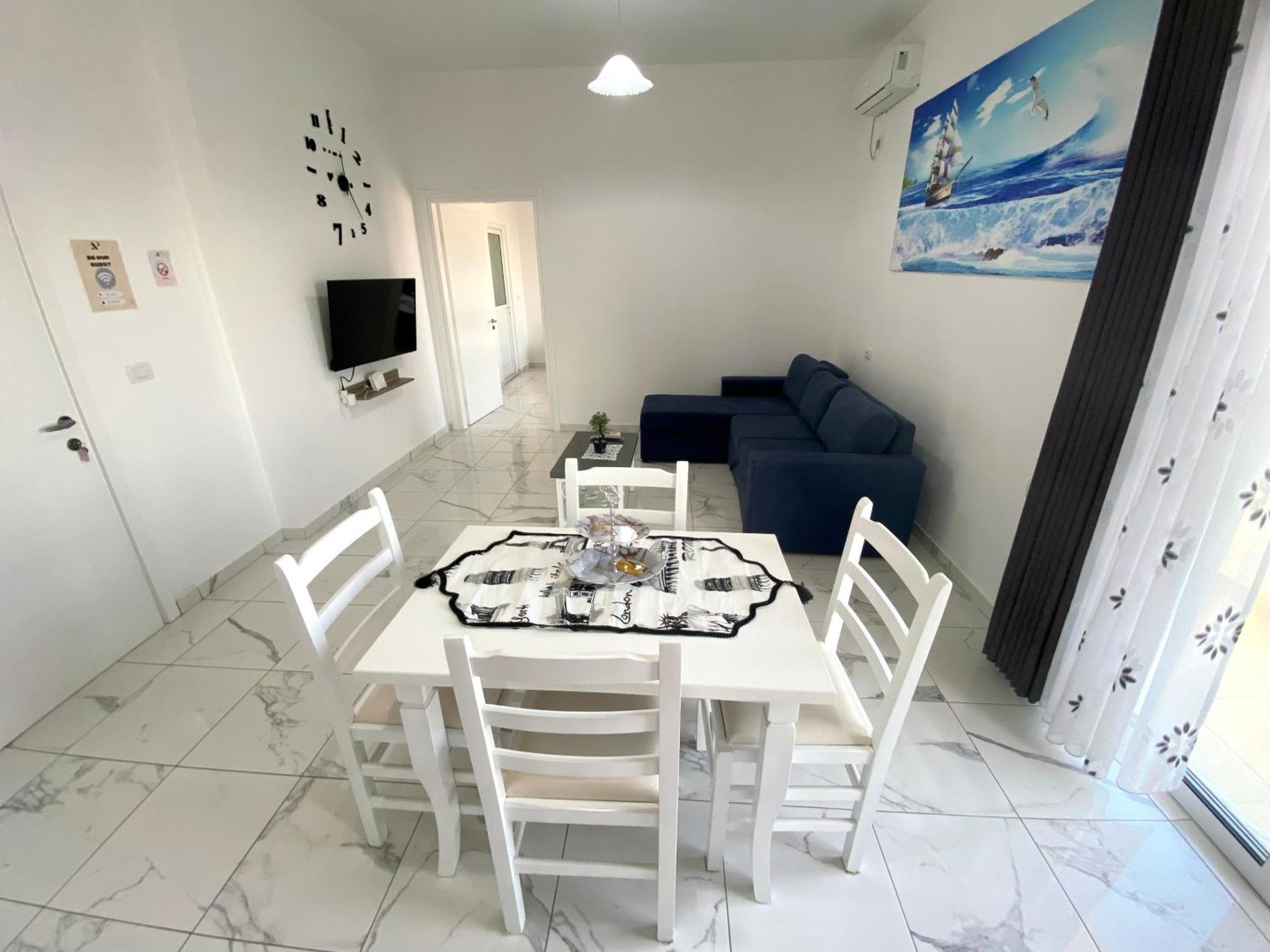 סרנדה Apartmente Pamela מראה חיצוני תמונה