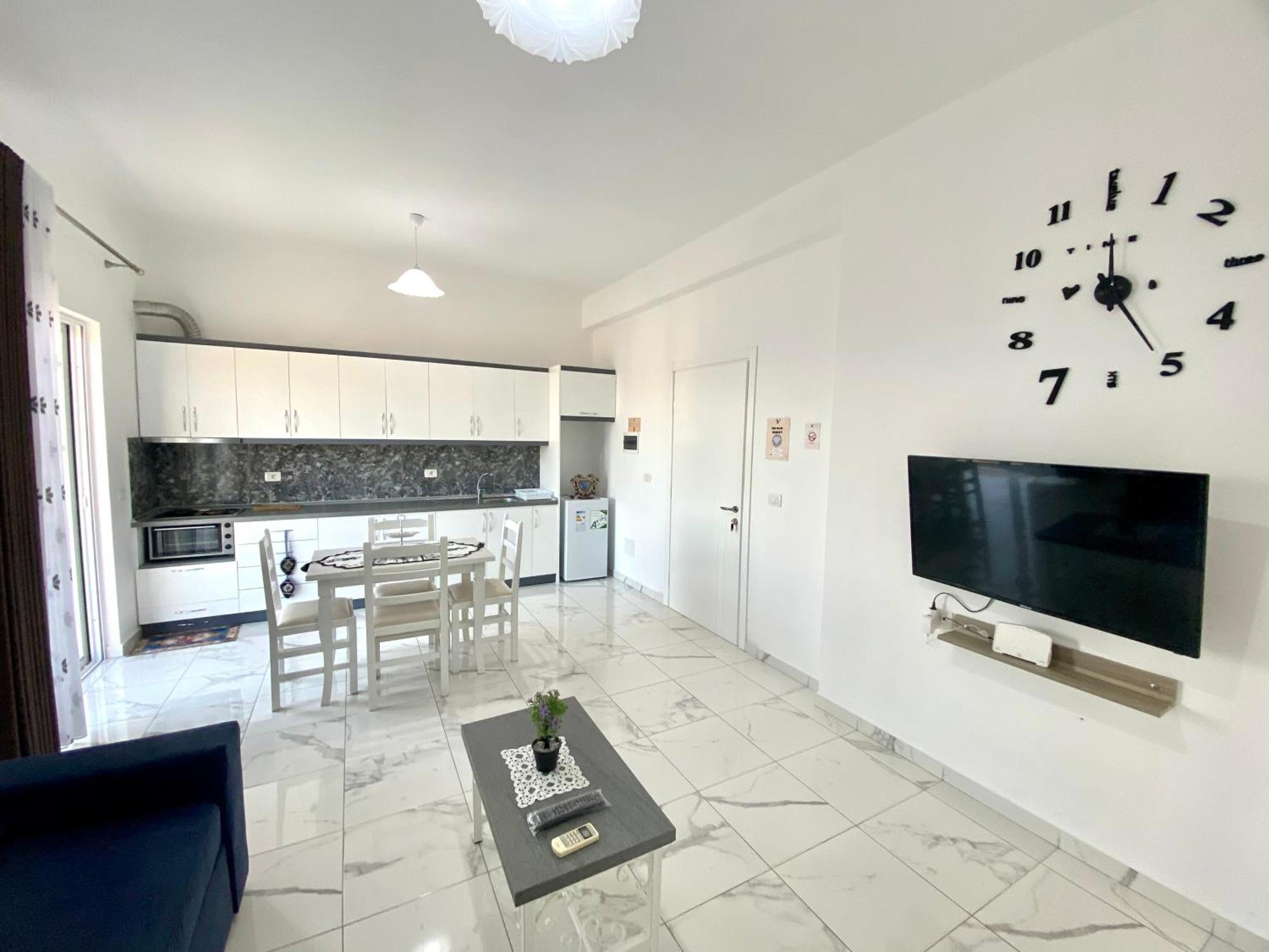 סרנדה Apartmente Pamela מראה חיצוני תמונה