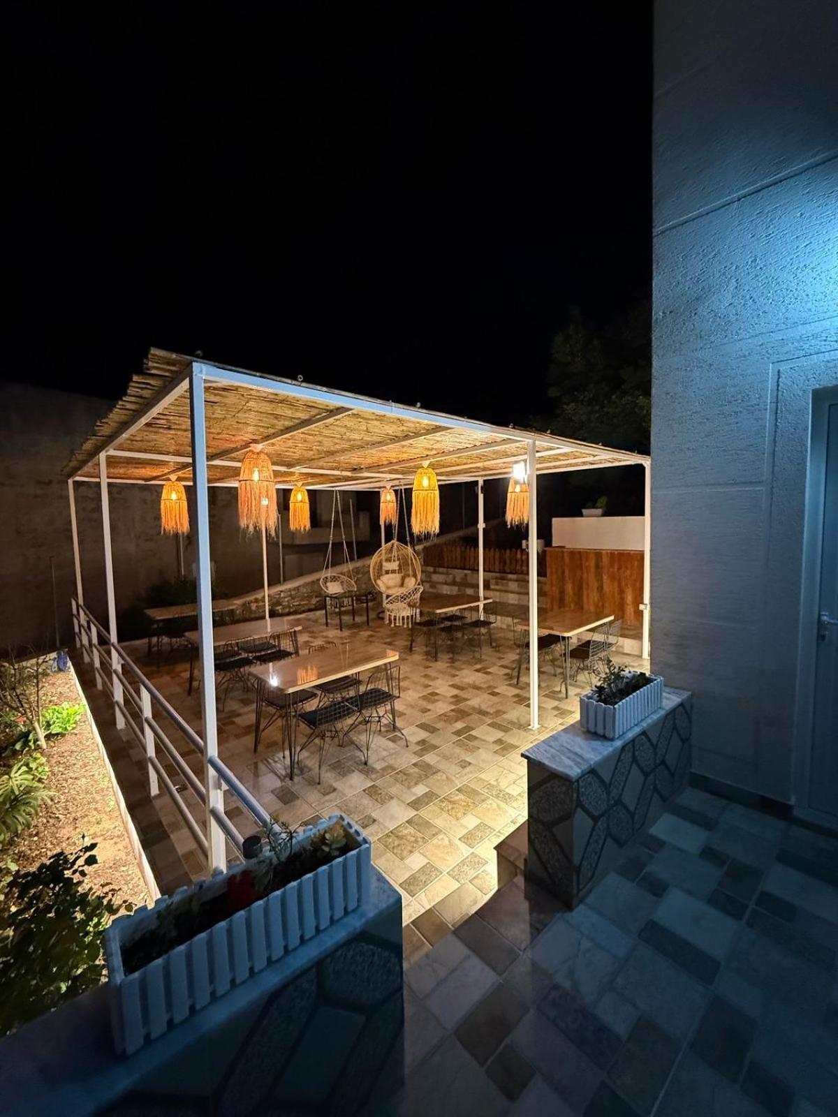 סרנדה Apartmente Pamela מראה חיצוני תמונה