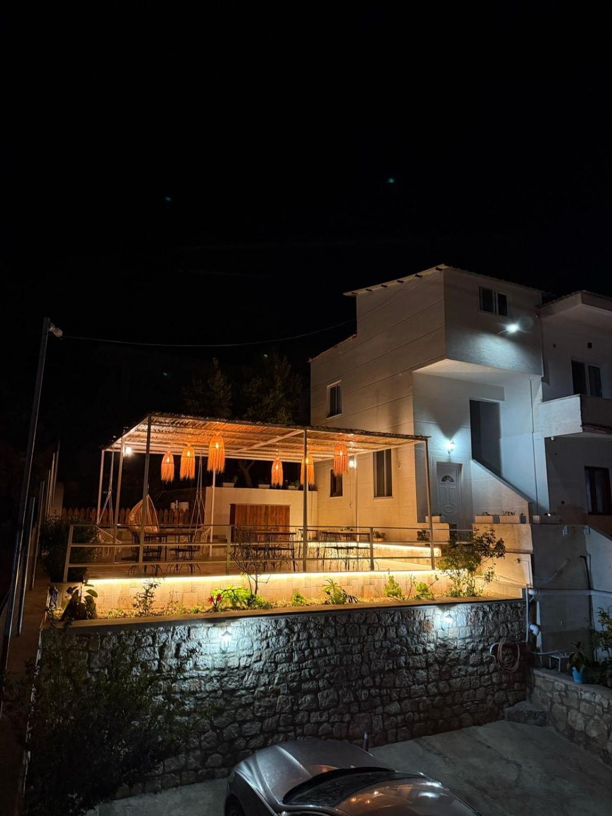 סרנדה Apartmente Pamela מראה חיצוני תמונה