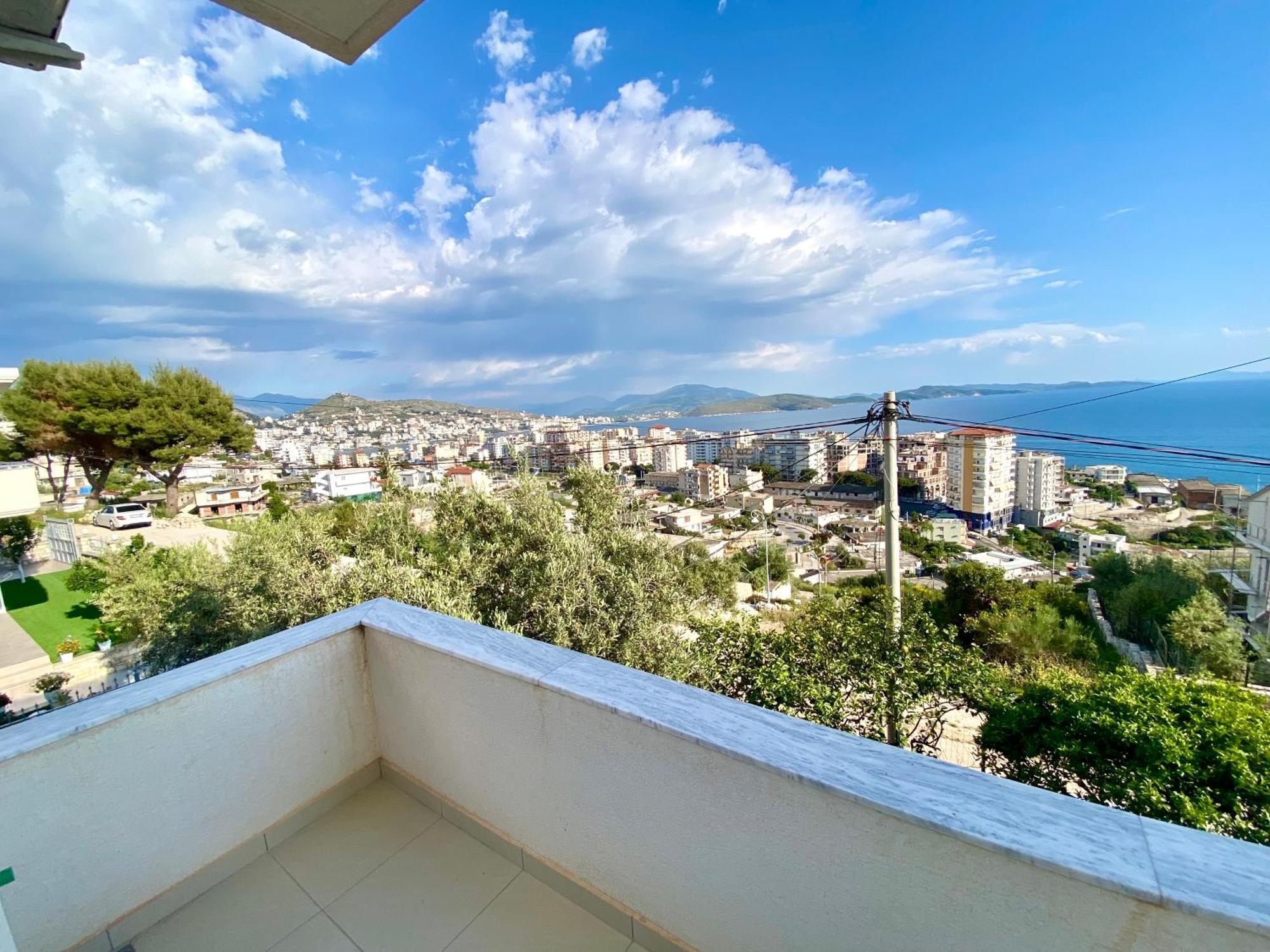 סרנדה Apartmente Pamela מראה חיצוני תמונה